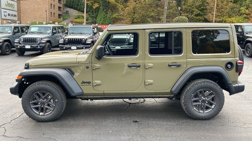 New 2026 Jeep Wrangler 4-DOOR SPORT S Sport Utility