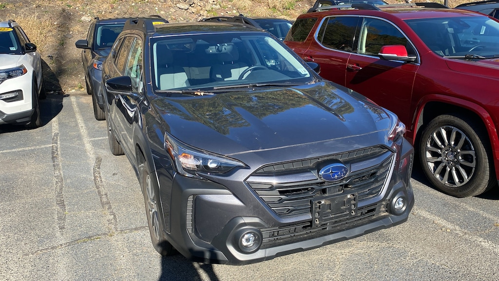 Used 2023 Subaru Outback Premium SUV