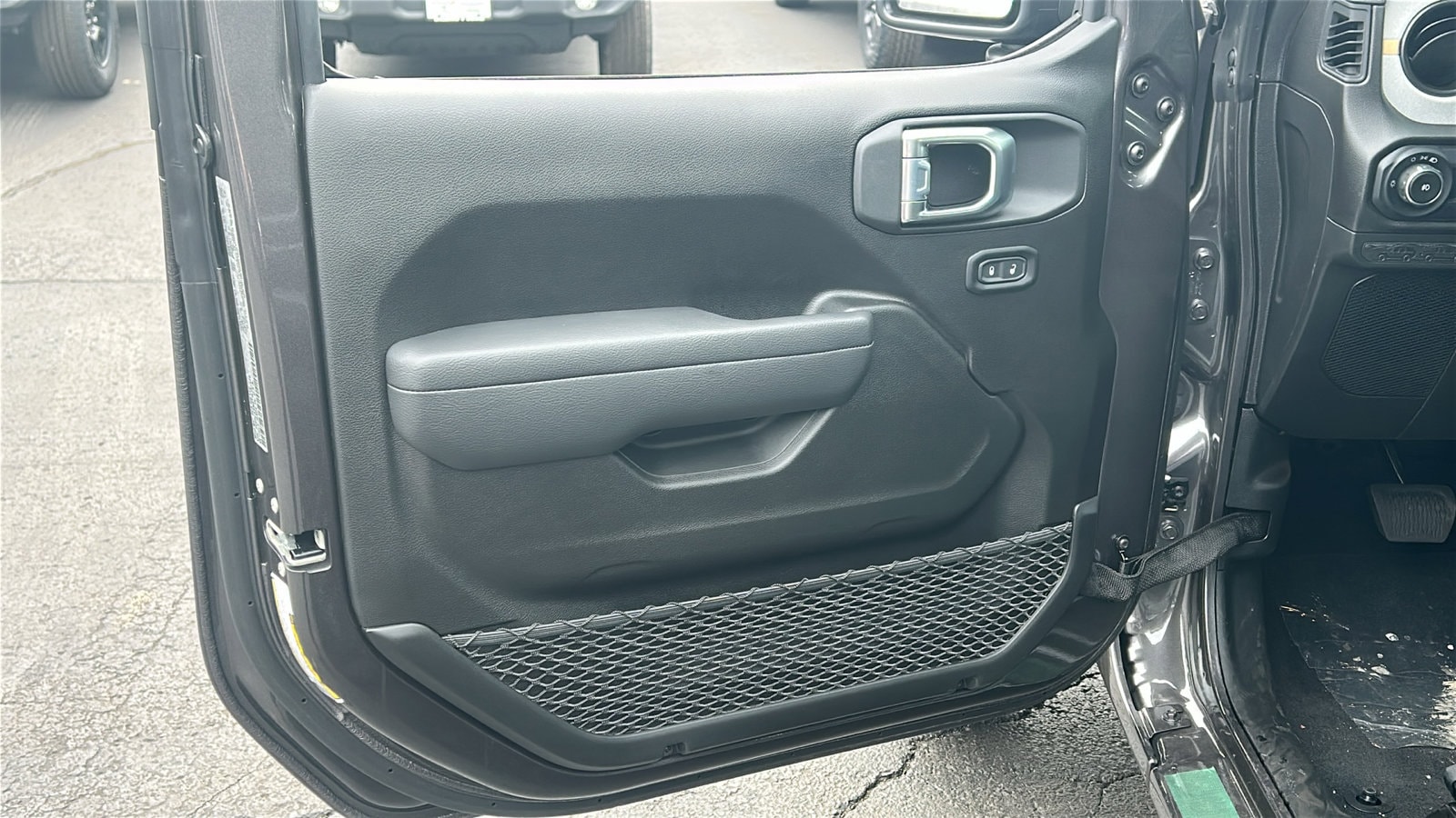 2026 Jeep Wrangler 2-Door Sport - Photo 14