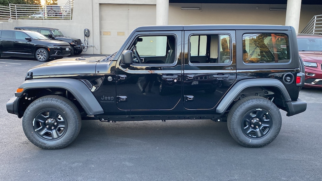 New 2026 Jeep Wrangler 4-DOOR SPORT Sport Utility