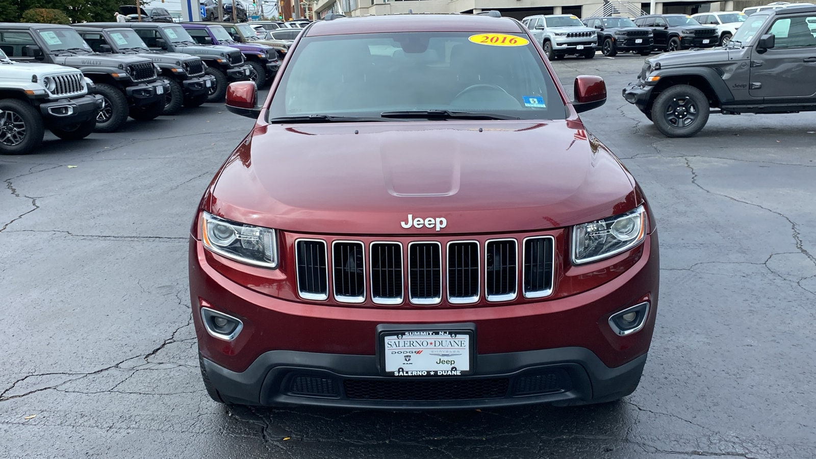 Certified 2016 Jeep Grand Cherokee Laredo E with VIN 1C4RJFAG4GC319574 for sale in Summit, NJ