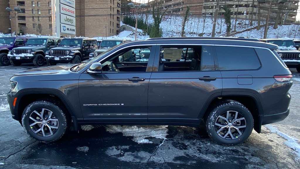 New 2025 Jeep Grand Cherokee L LIMITED 4X4 Sport Utility