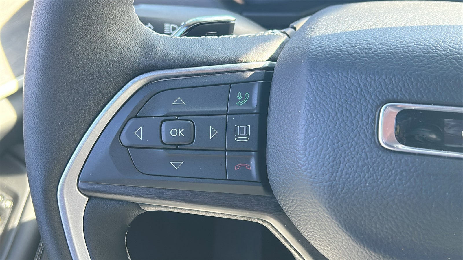 2026 Jeep Grand Cherokee Laredo - Photo 20