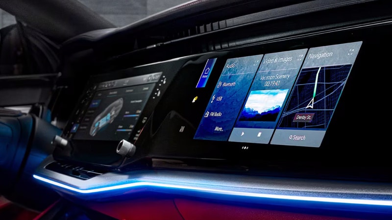 2024 Jeep Wagoneer S EV cutting-edge technology