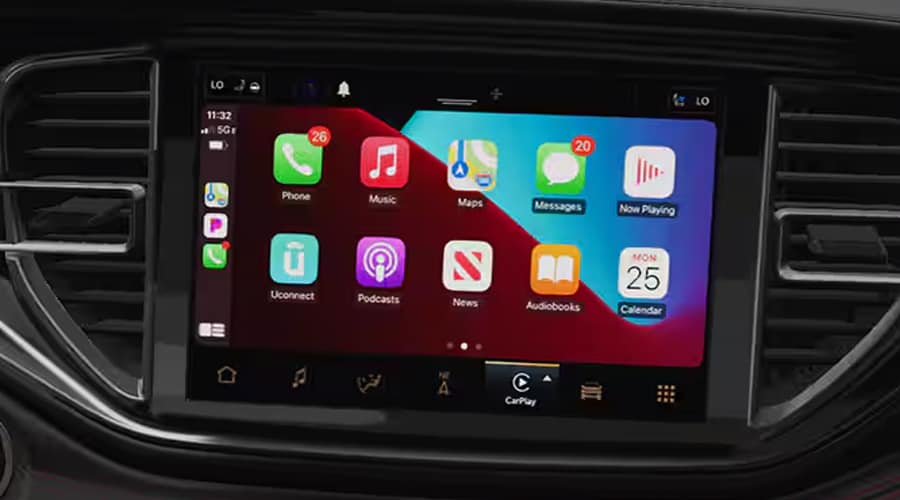 10.1-inch touchscreen with Uconnect 5