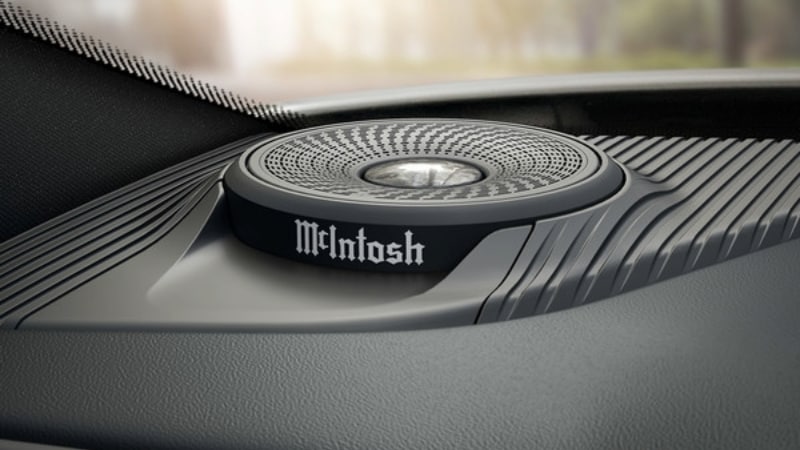 2025 Jeep Grand Cherokee 19-speaker McIntosh sound system