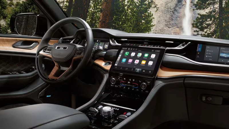 2024 Jeep Grand Cherokee Infotainment System
