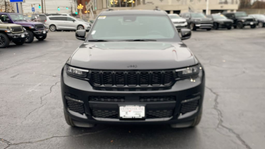 New 2025 Jeep Grand Cherokee L LIMITED 4X4 Sport Utility