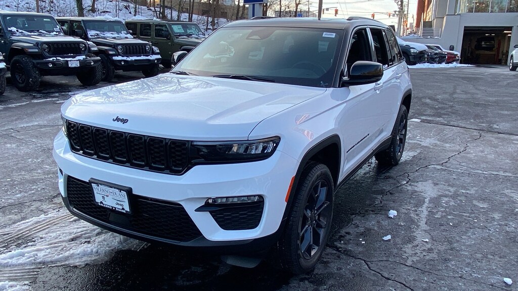 New 2025 Jeep Grand Cherokee LIMITED 4X4 Sport Utility