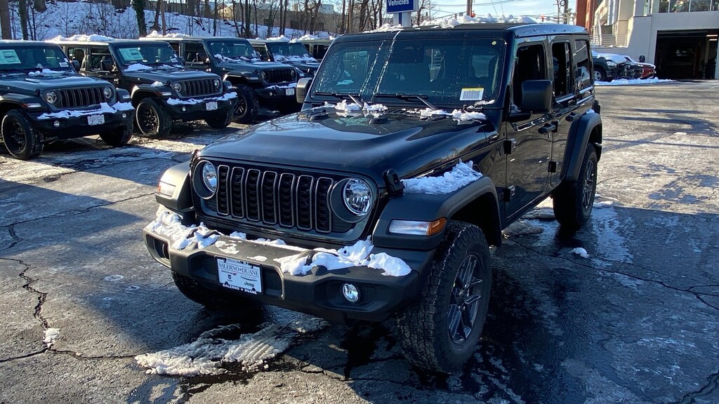 New 2026 Jeep Wrangler 4-DOOR SPORT S Sport Utility