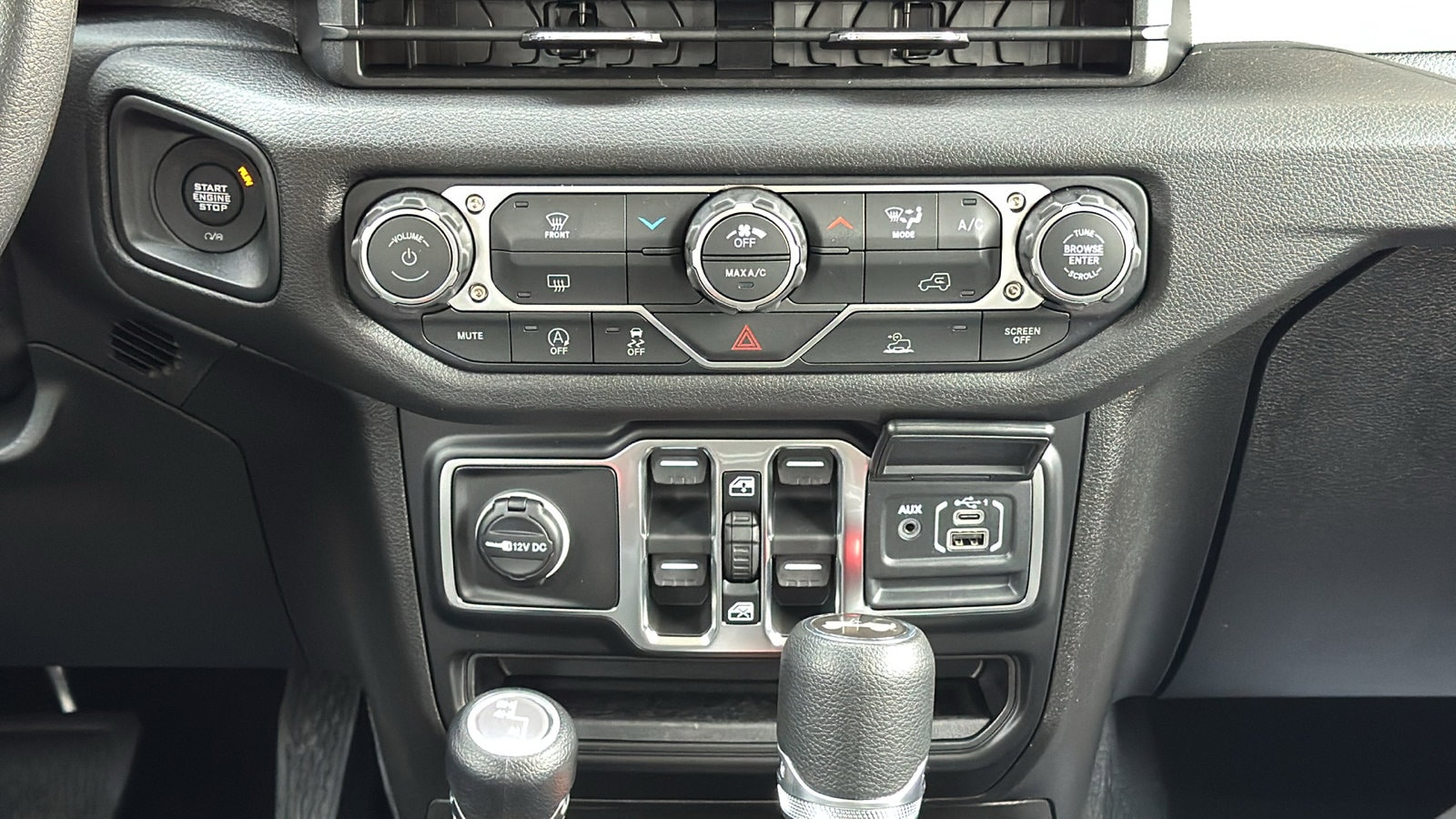 2026 Jeep Wrangler 4-Door Sport - Photo 31