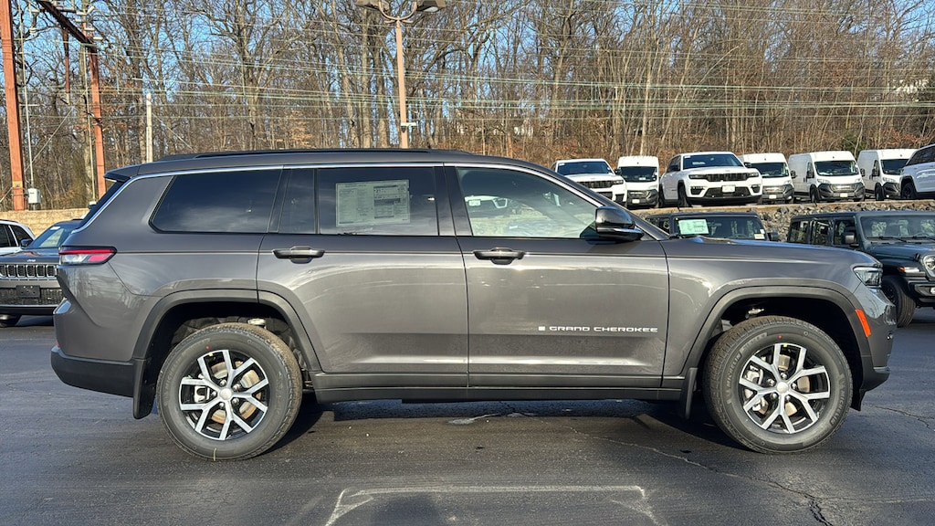New 2025 Jeep Grand Cherokee L LIMITED 4X4 Sport Utility