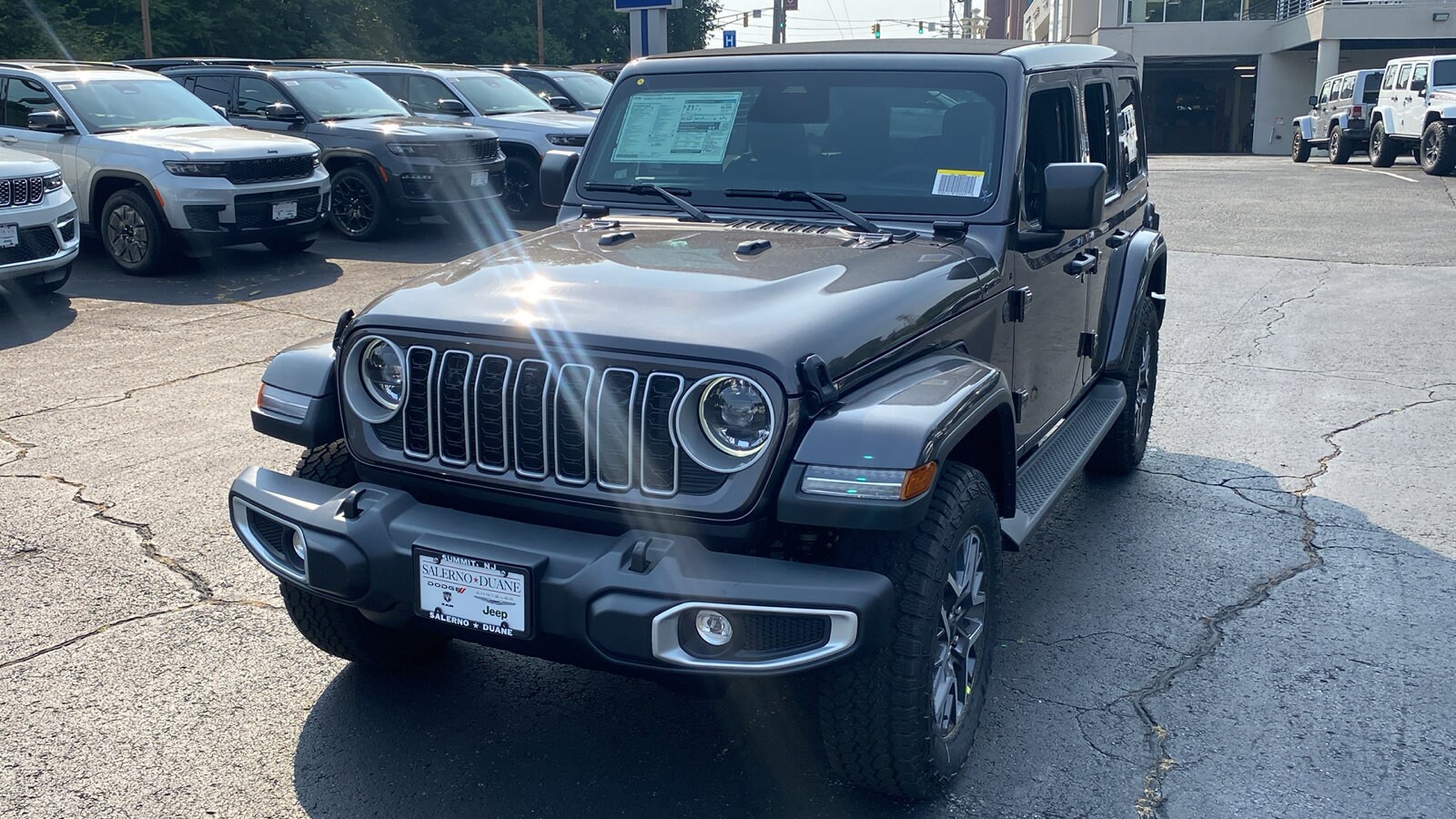 2025 Jeep Wrangler Sahara photo 3