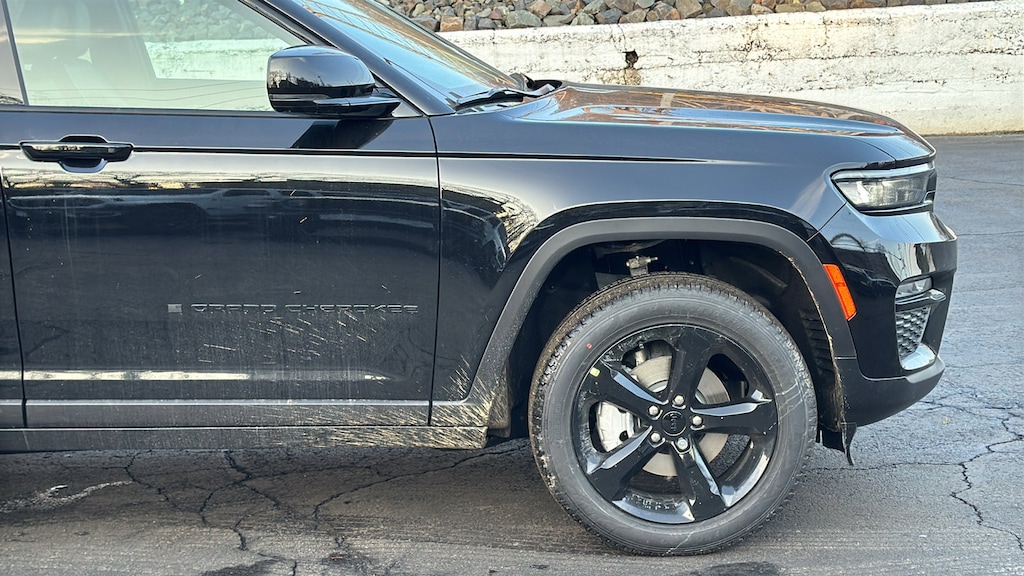 New 2025 Jeep Grand Cherokee LIMITED 4X4 Sport Utility