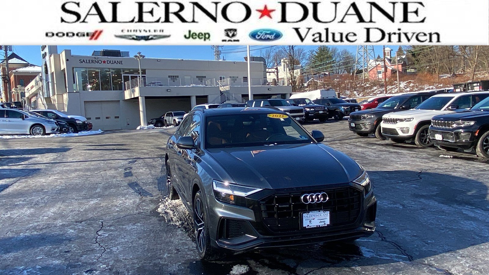 2021 Audi Q8 Premium Plus's photo