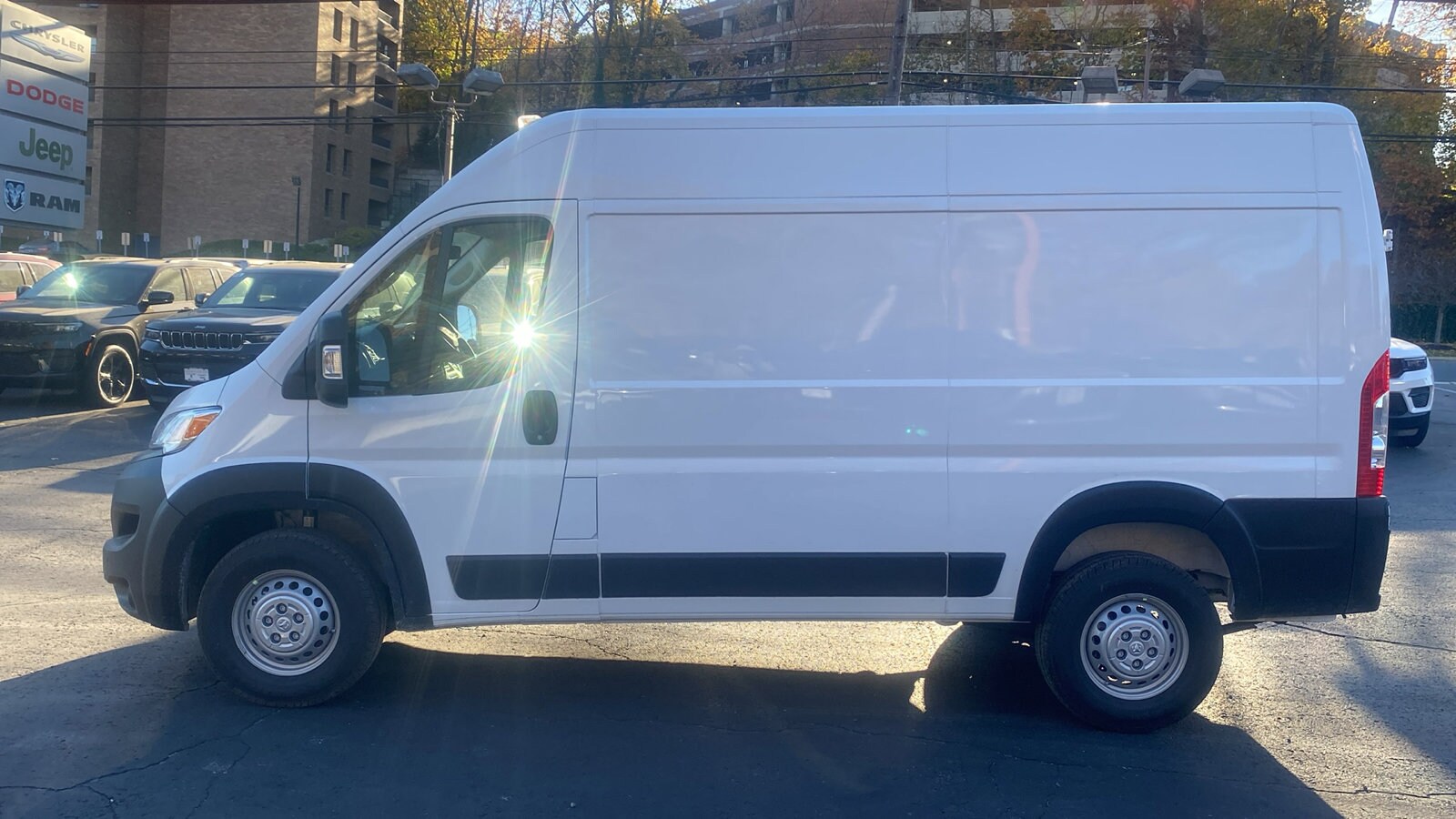 2025 Ram ProMaster 1500 photo 3