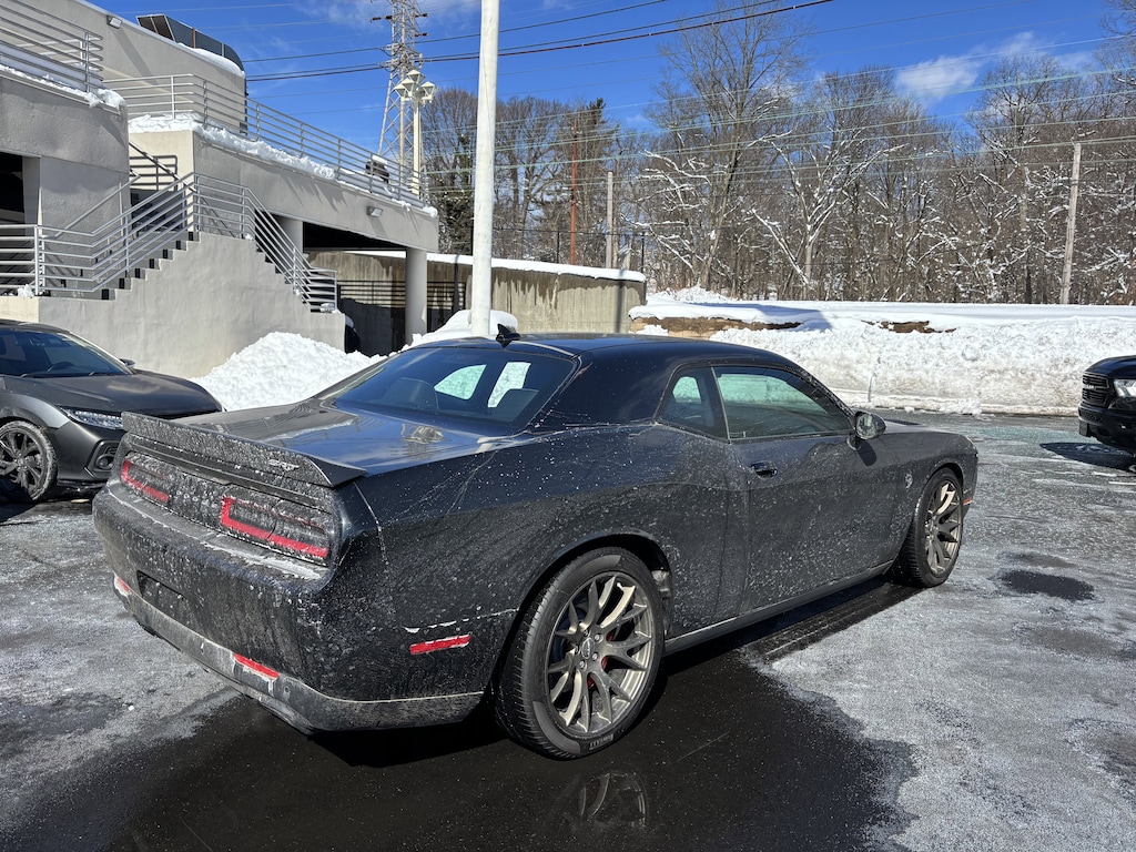 Used 2016 Dodge Challenger SRT Hellcat Coupe