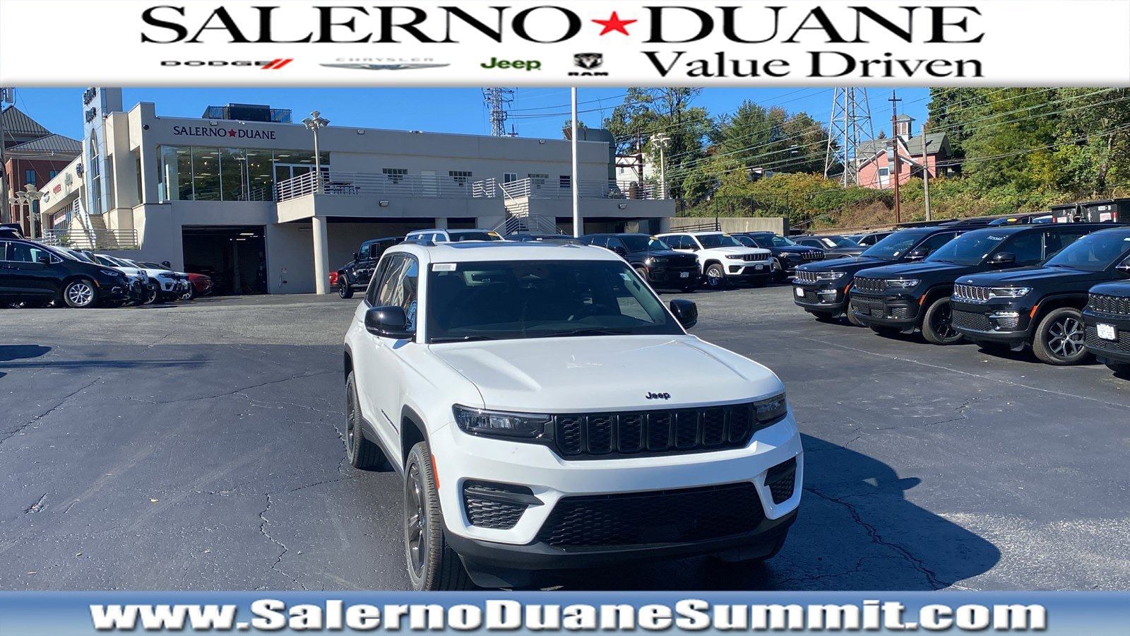 2025 Jeep Grand Cherokee Altitude's photo