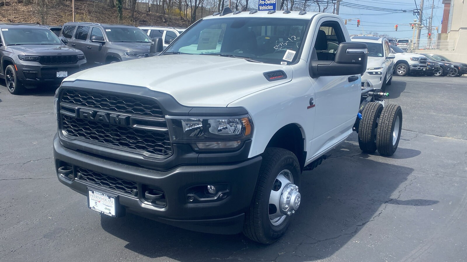 2024 Ram 3500 Tradesman photo 3