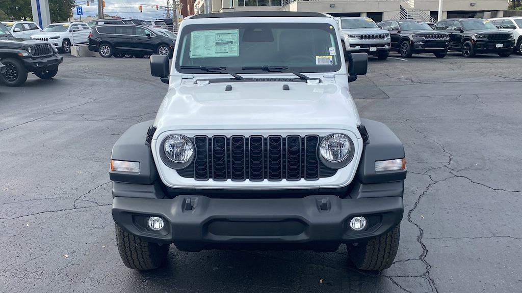 New 2026 Jeep Wrangler 4-DOOR SPORT S Sport Utility
