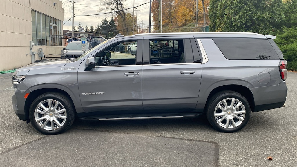 Used 2021 Chevrolet Suburban High Country SUV
