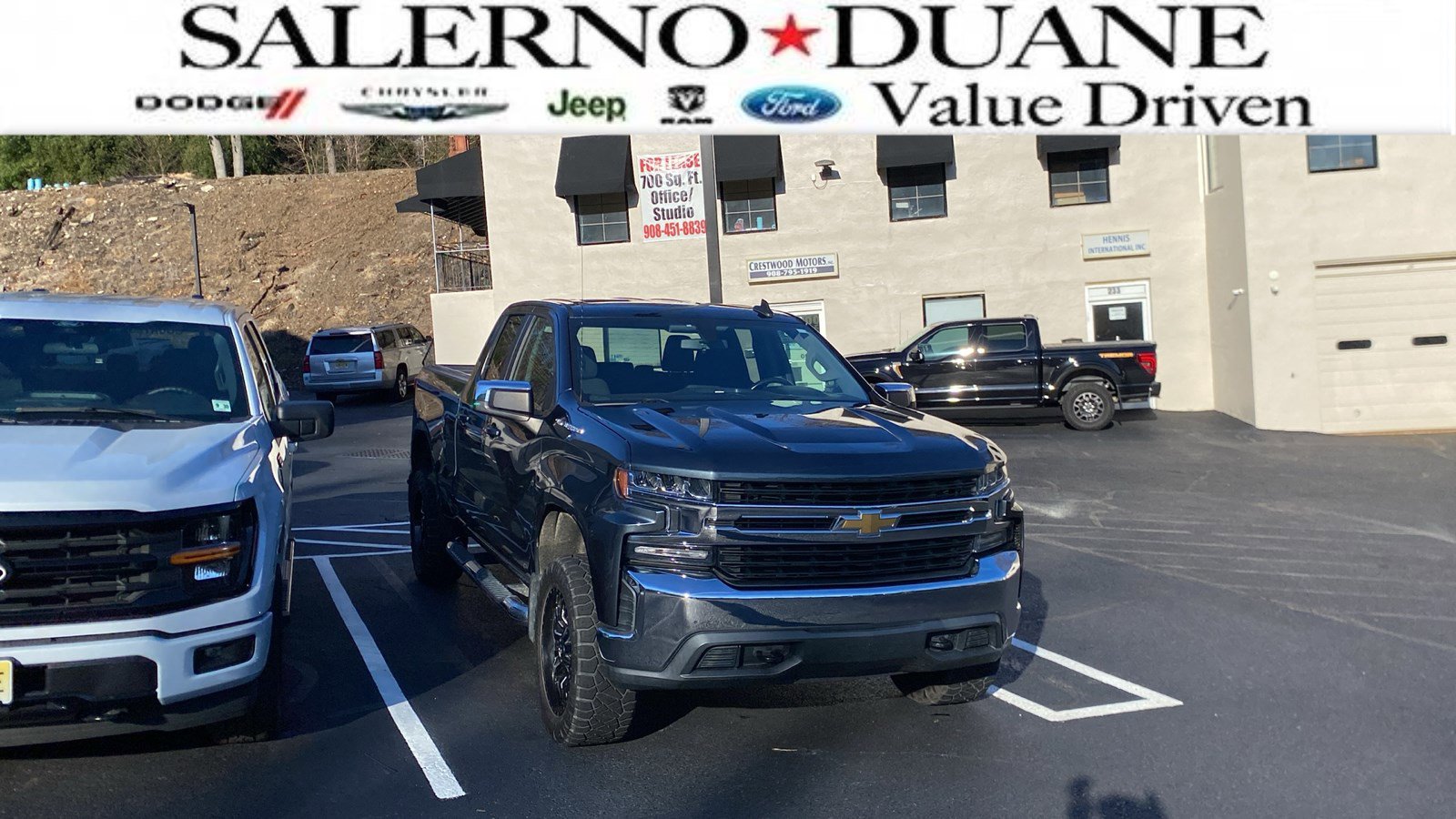 2019 Chevrolet Silverado 1500 LT's photo