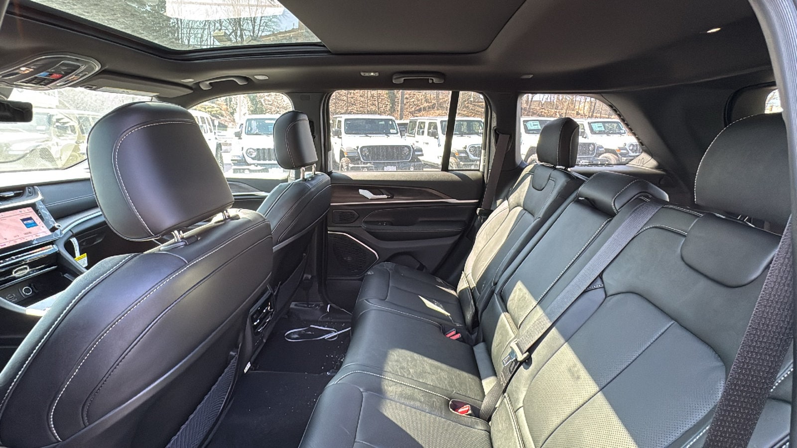 2026 Jeep Grand Cherokee Limited Reserve - Photo 25