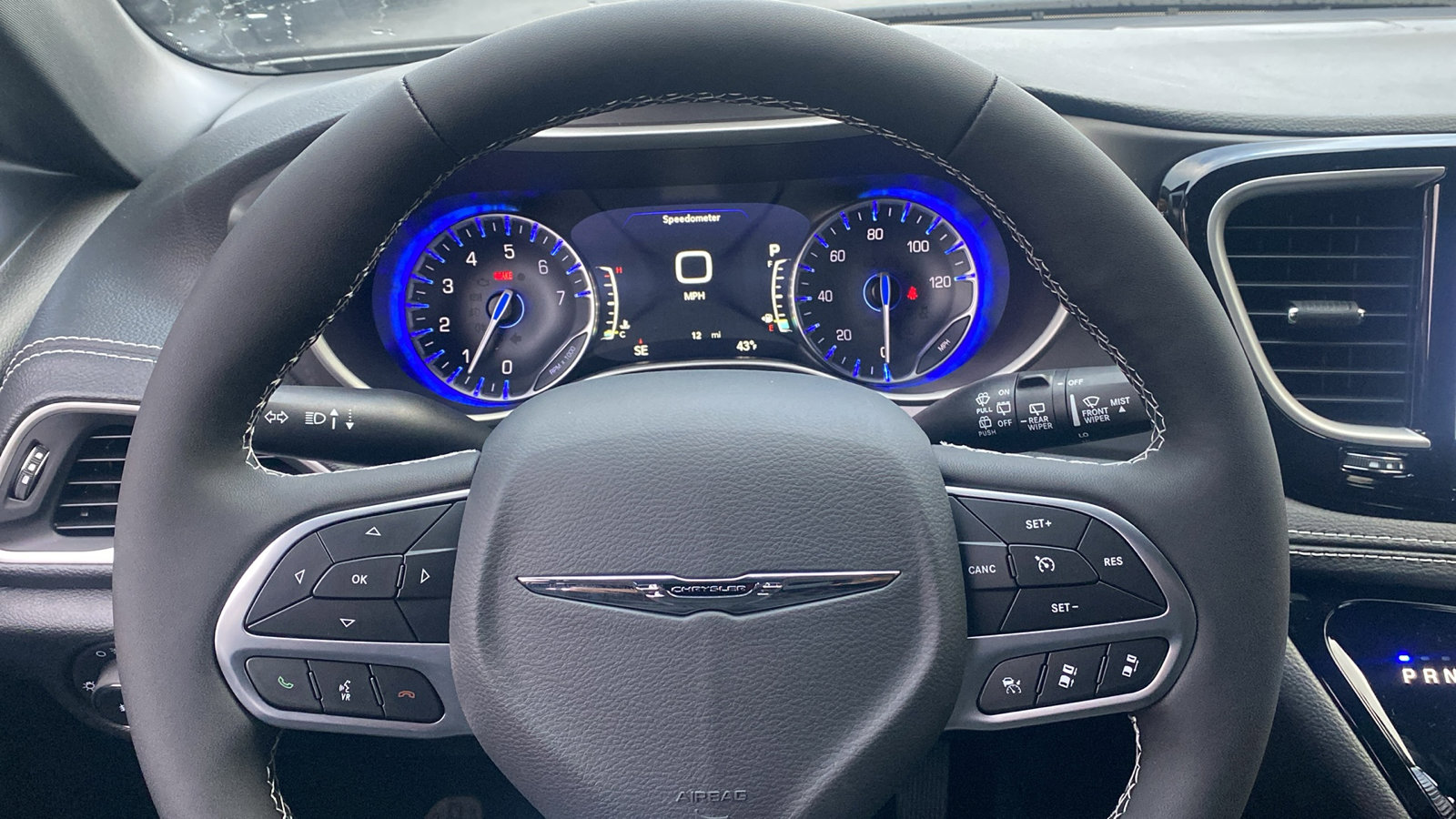 2026 Chrysler Pacifica Select - Photo 10