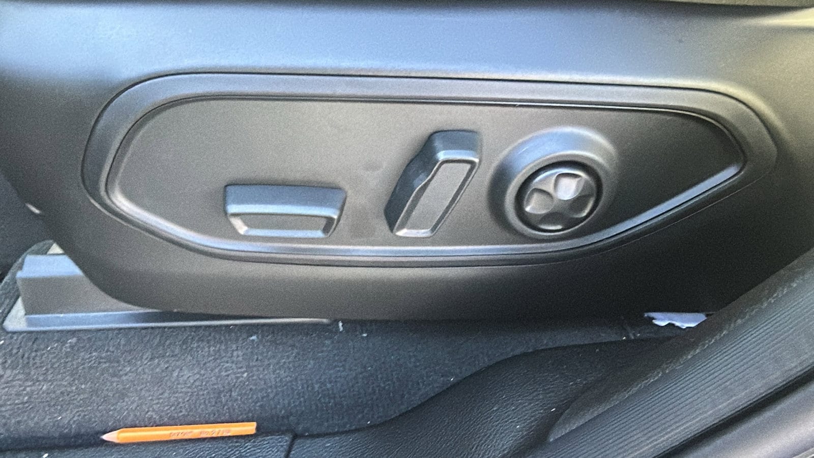 2026 Jeep Grand Cherokee Laredo - Photo 29