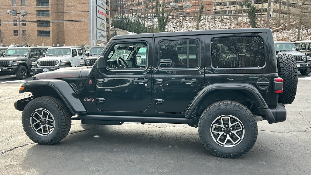 New 2026 Jeep Wrangler 4-DOOR RUBICON Sport Utility