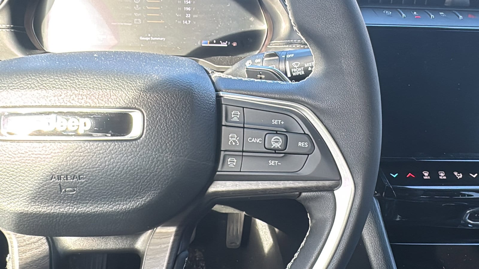 2026 Jeep Grand Cherokee Laredo - Photo 27