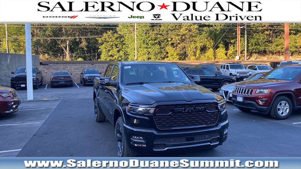 New 2026 Ram 1500 BIG HORN CREW CAB 4X4 5'7 BOX Pickup