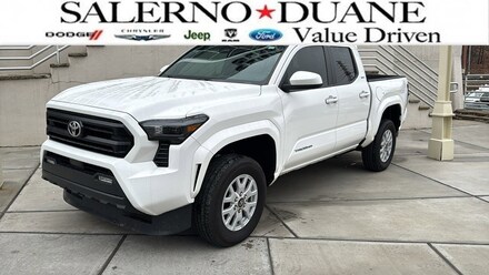 2024 Toyota Tacoma 4WD SR5 Truck Double Cab
