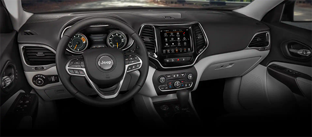 Uconnect® 4C NAV with 8.4-inch touchscreen