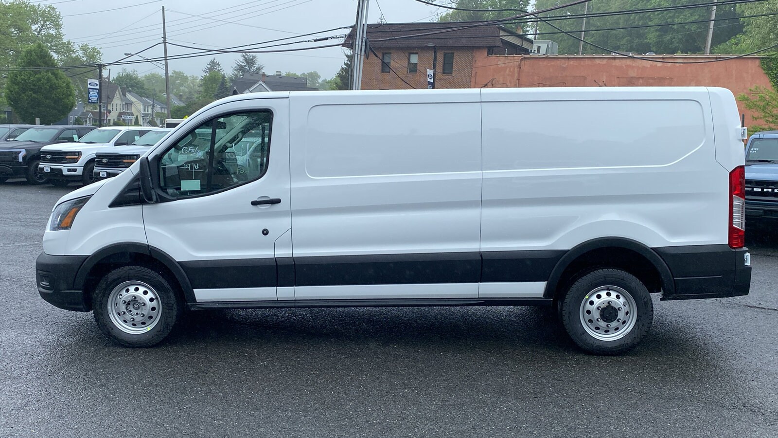 2025 Ford Transit Cargo Van photo 4