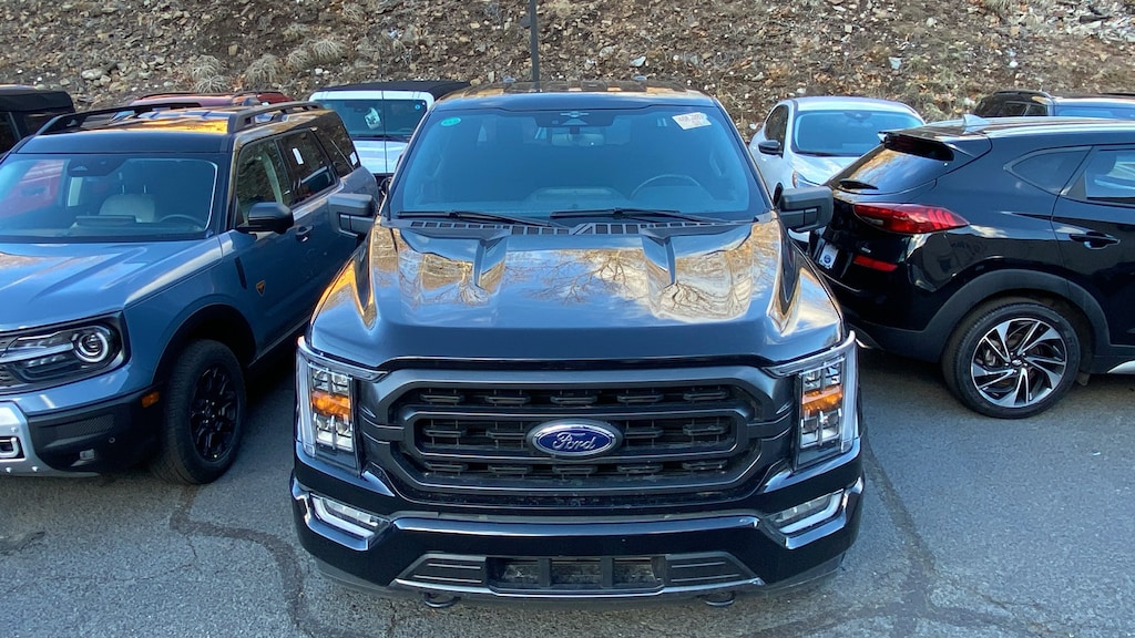Used 2023 Ford F-150 XLT Truck SuperCrew Cab