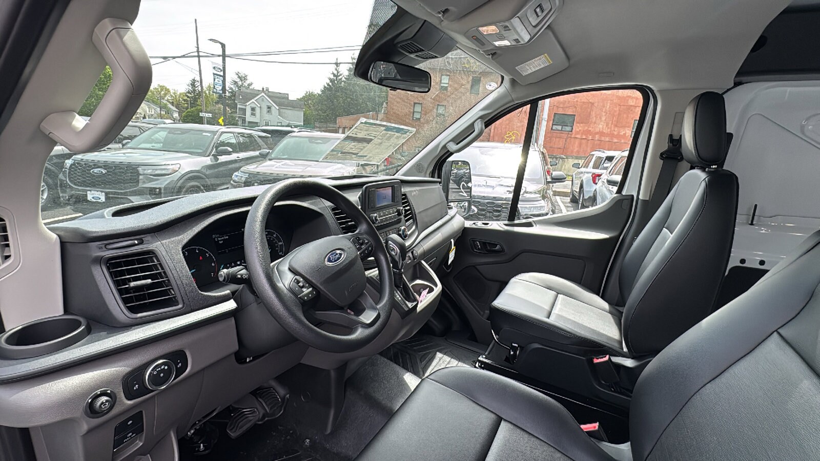 2025 Ford Transit Van Base - Photo 13