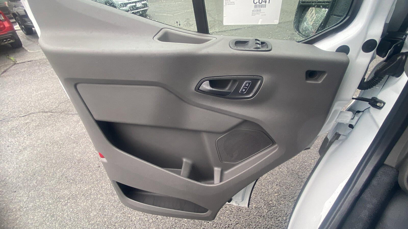 2025 Ford Transit Van Base - Photo 6