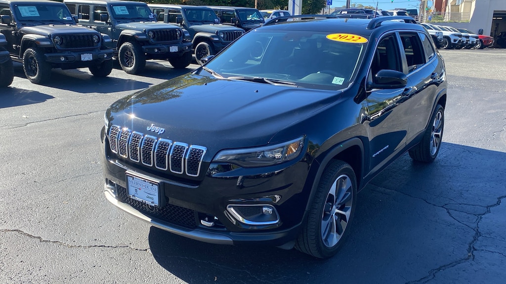 Used 2022 Jeep Cherokee Limited SUV
