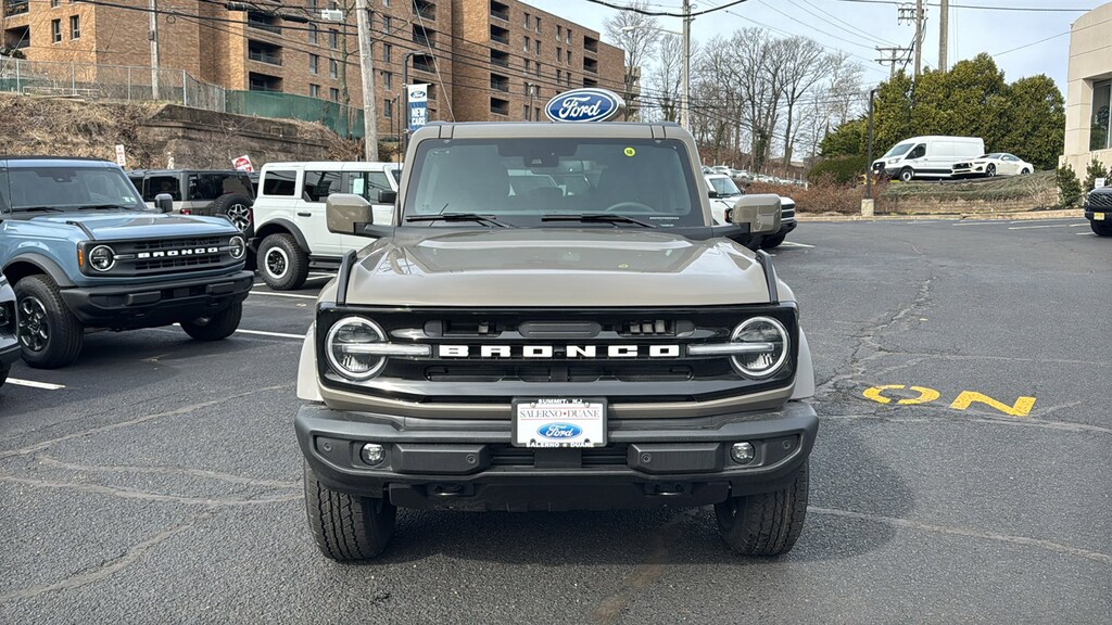 New 2026 Ford Bronco Outer Banks SUV