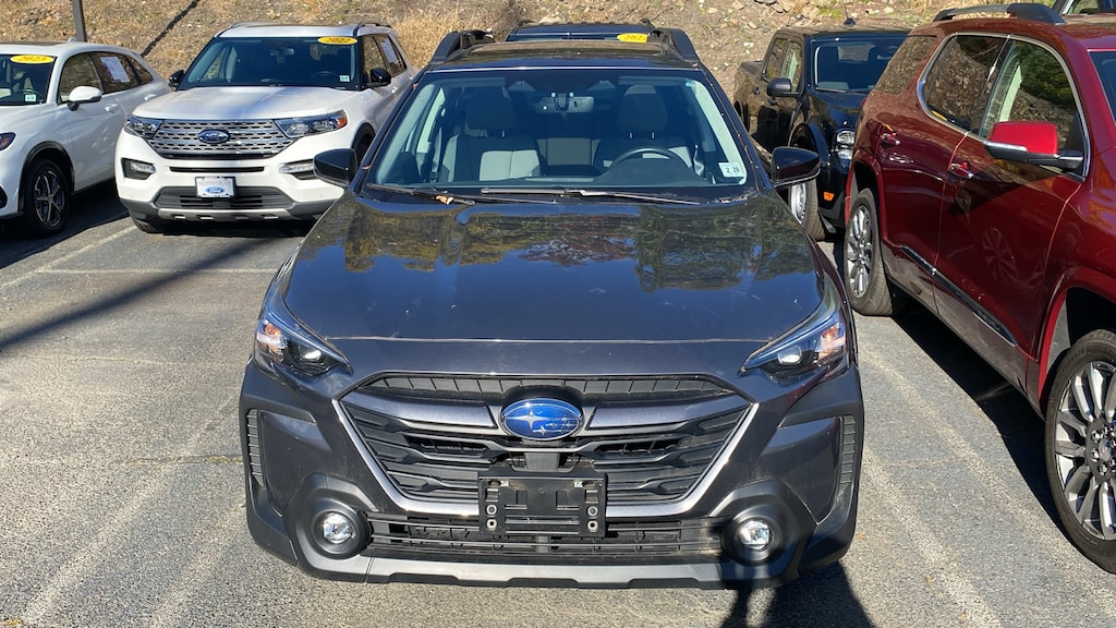 Used 2023 Subaru Outback Premium SUV
