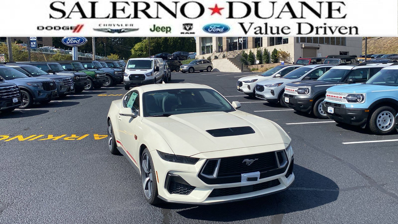 2025 Ford Mustang GT Premium's photo