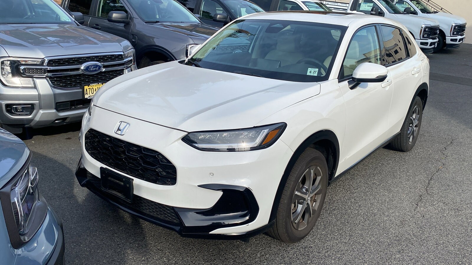 2023 Honda HR-V EX-L photo 3