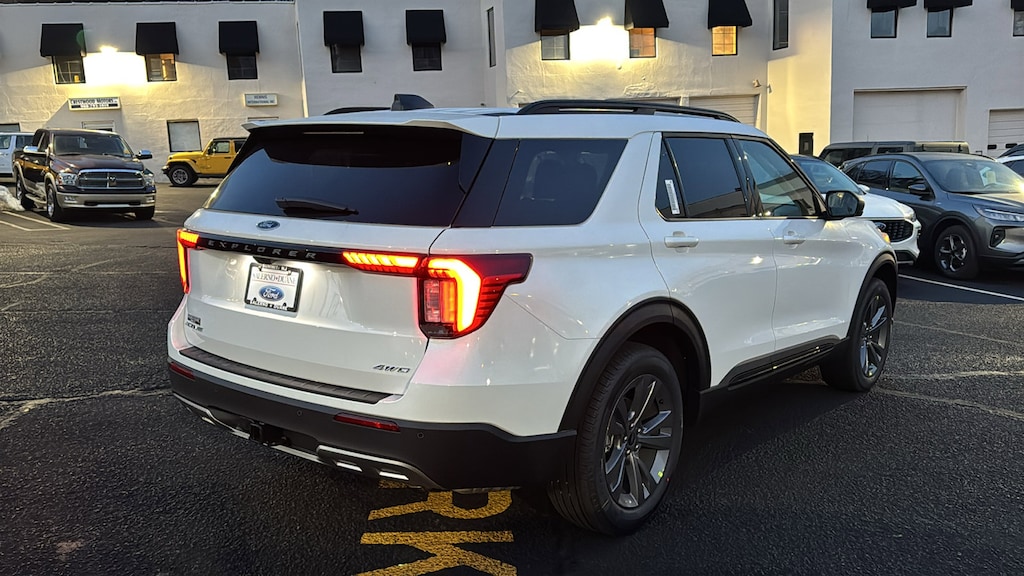 New 2026 Ford Explorer Active SUV