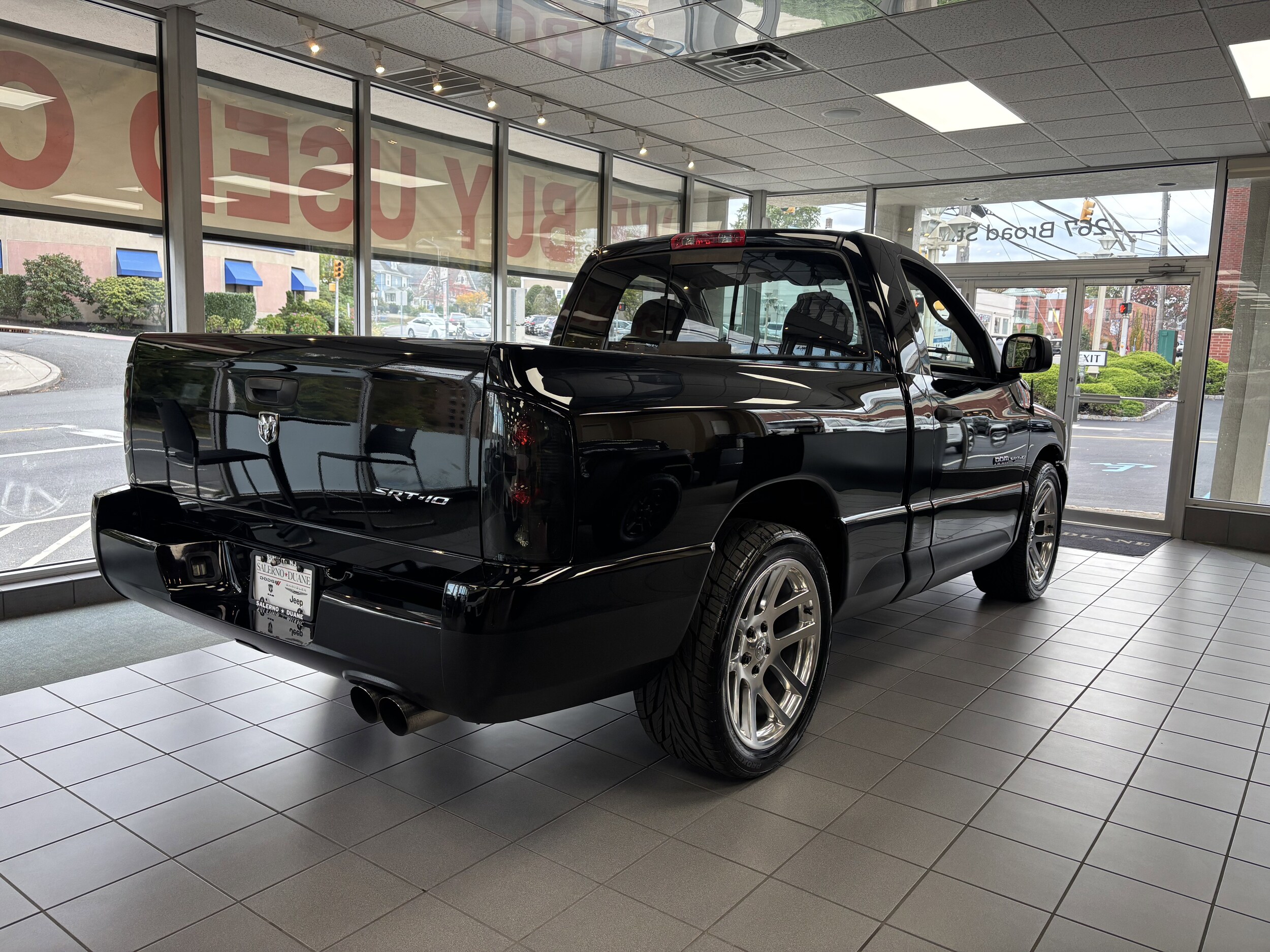 2005 Dodge Ram photo 3