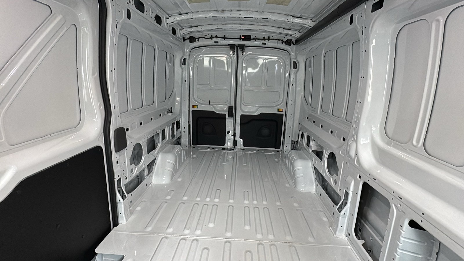 2026 Ford Transit Van Base - Photo 20