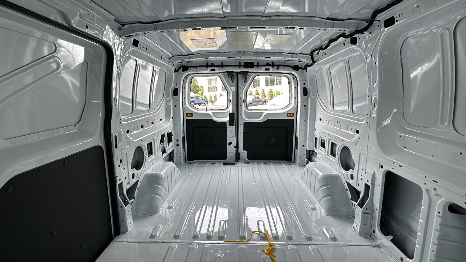 2025 Ford Transit Van Base - Photo 25