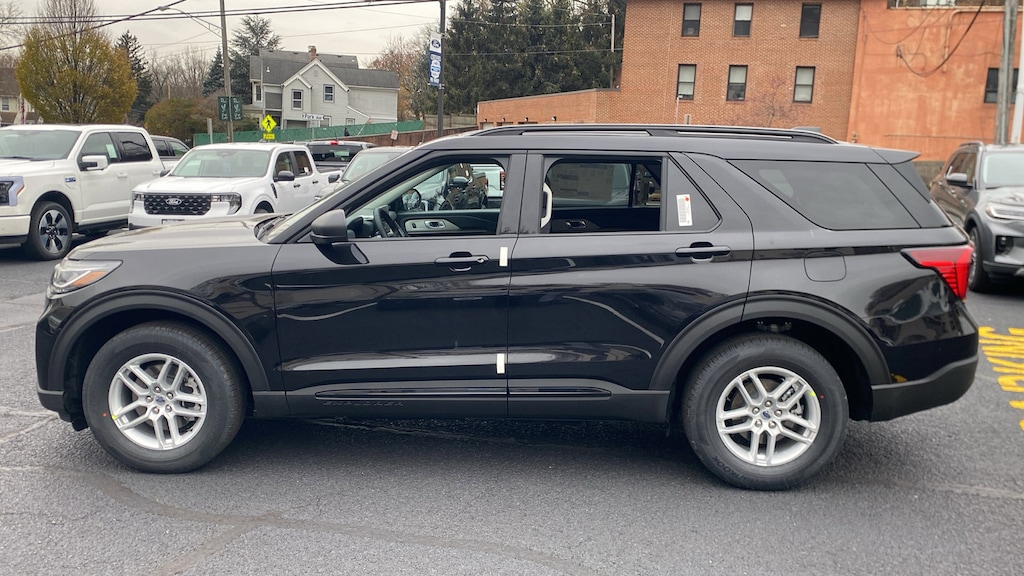 New 2026 Ford Explorer Active SUV