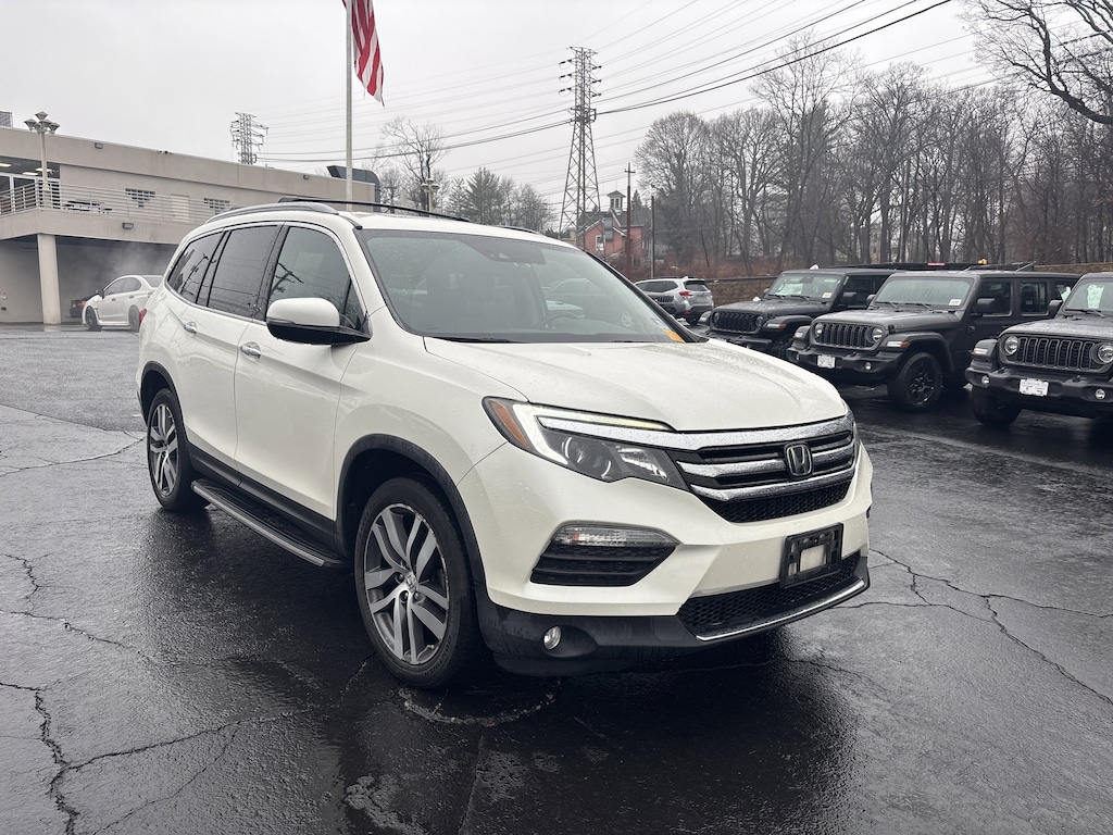 Used 2017 Honda Pilot Elite SUV