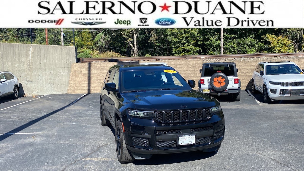 Used 2022 Jeep Grand Cherokee L Altitude SUV
